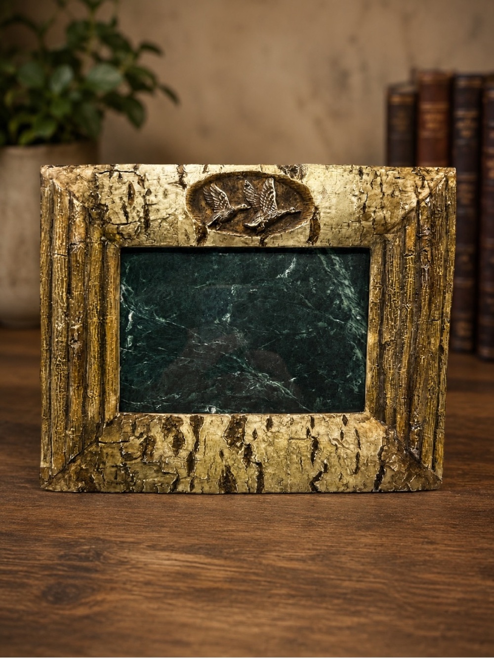 Connoisseur Rustic Flying Geese Photo Frame Faux Birch Bark Resin Tabletop 9"x7"